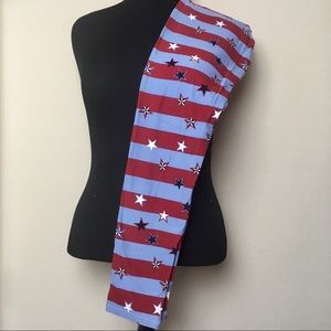 NWT LuLaRoe AMERICANA One Size Leggings